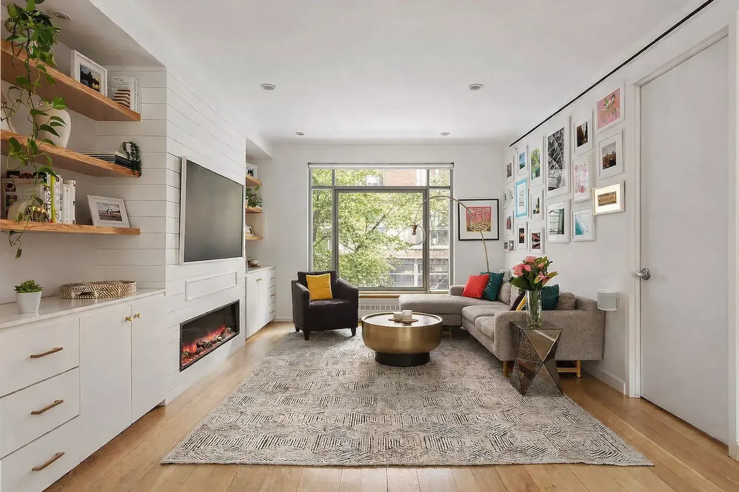 132 East 30th Street, Unit 2, Kips Bay